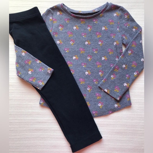 Old Navy Toddler Girl Outfit Size 2T - Picture 8 of 10